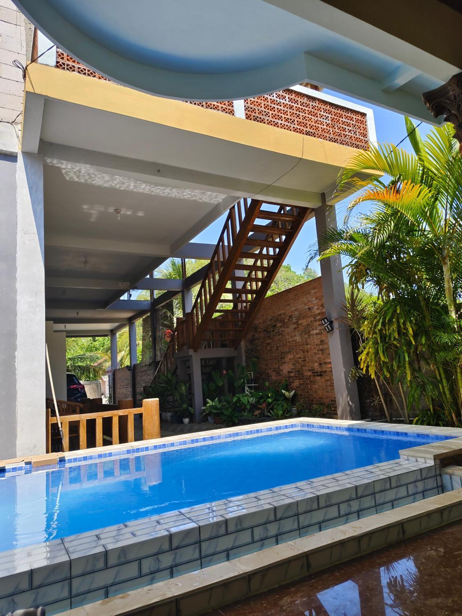 Arrys Watukarung Surfcamp Hotel Kalak Bagian luar foto